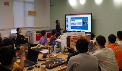 手语翻译机、3D打印智能检控&hellip;&hellip;大学生科创瞄准"行业痛点""